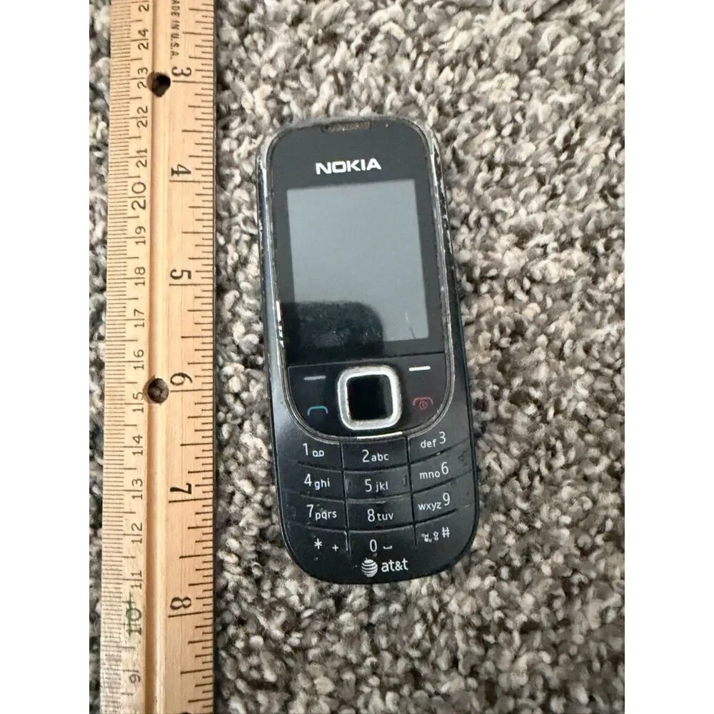 Nokia 2320 C AT&T basic bar phone